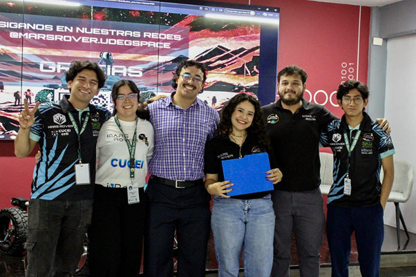 Ponentes del equipo Mars Rovers UdeG Space